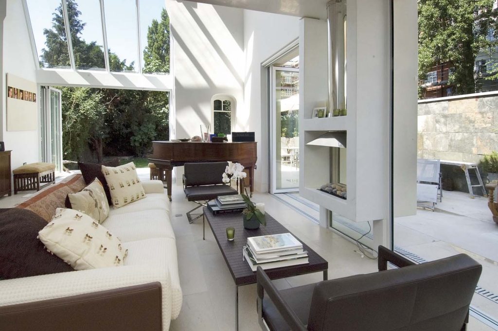 10 Hall Road NW8-Sitting room