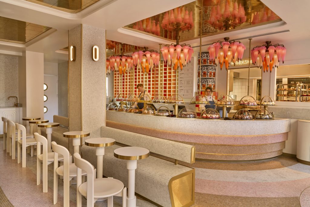 241113_Donutelier3645_008_HiRes