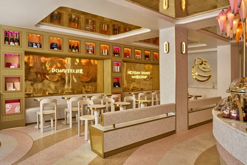 241113_Donutelier3651_010_HiRes