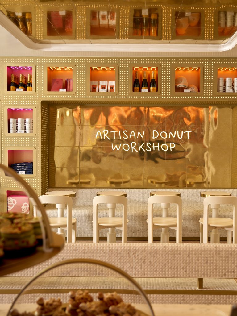 241113_Donutelier3693_014_HiRes