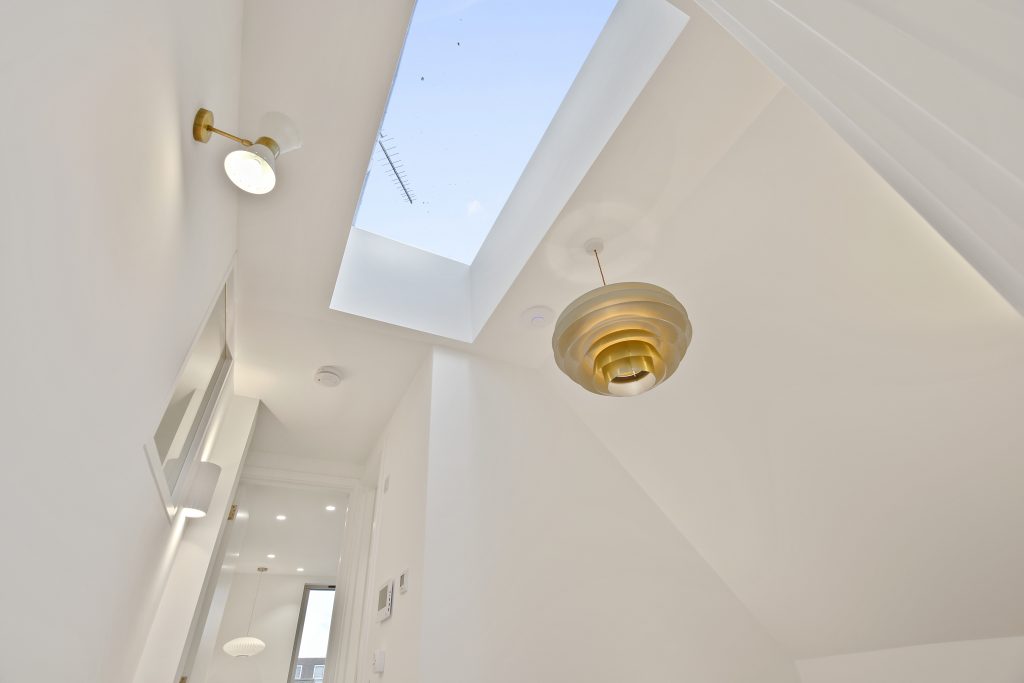 RHGILI-LP - 30 Upper Park Road, NW3 (18)